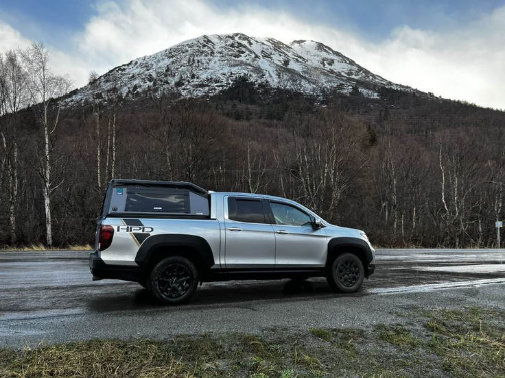 Honda Ridgeline Air-Topper Fit Photos